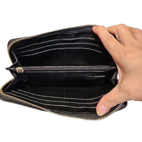 Michael Kors Jet Set Monogram Continental Zip Around Wallet Vintage - Picture 5 of 9